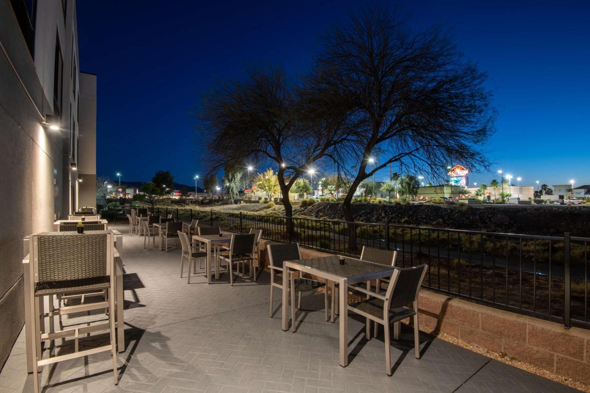 Hampton Inn & Suites Las Vegas-Henderson Экстерьер фото